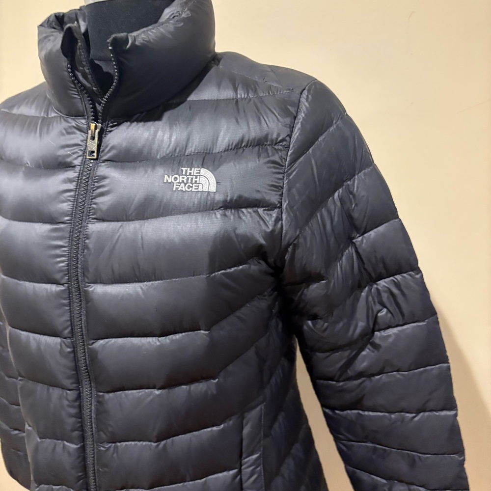 The North Face 700 Pertex down Women's Black Puffer Coat size S - Picture 2 of 14